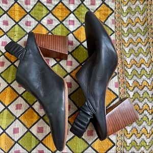 Sole Society Black Callan Slingback Pump